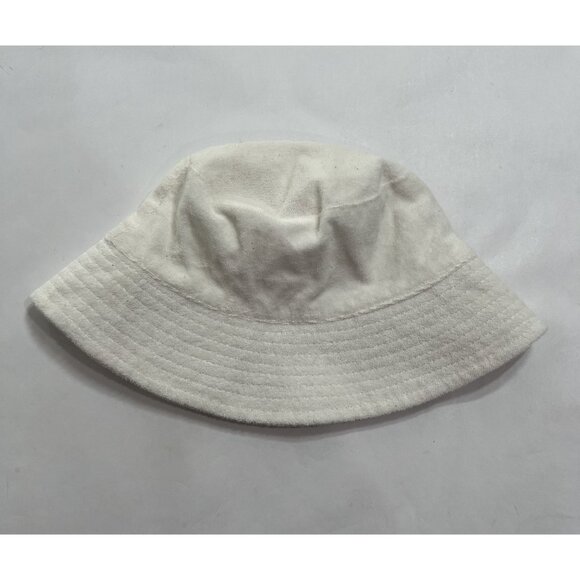 ELLE Bucket Hat in White Red